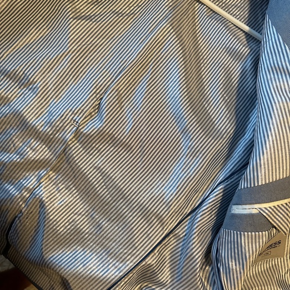 Men’s Express Blazer - Picture 5 of 6